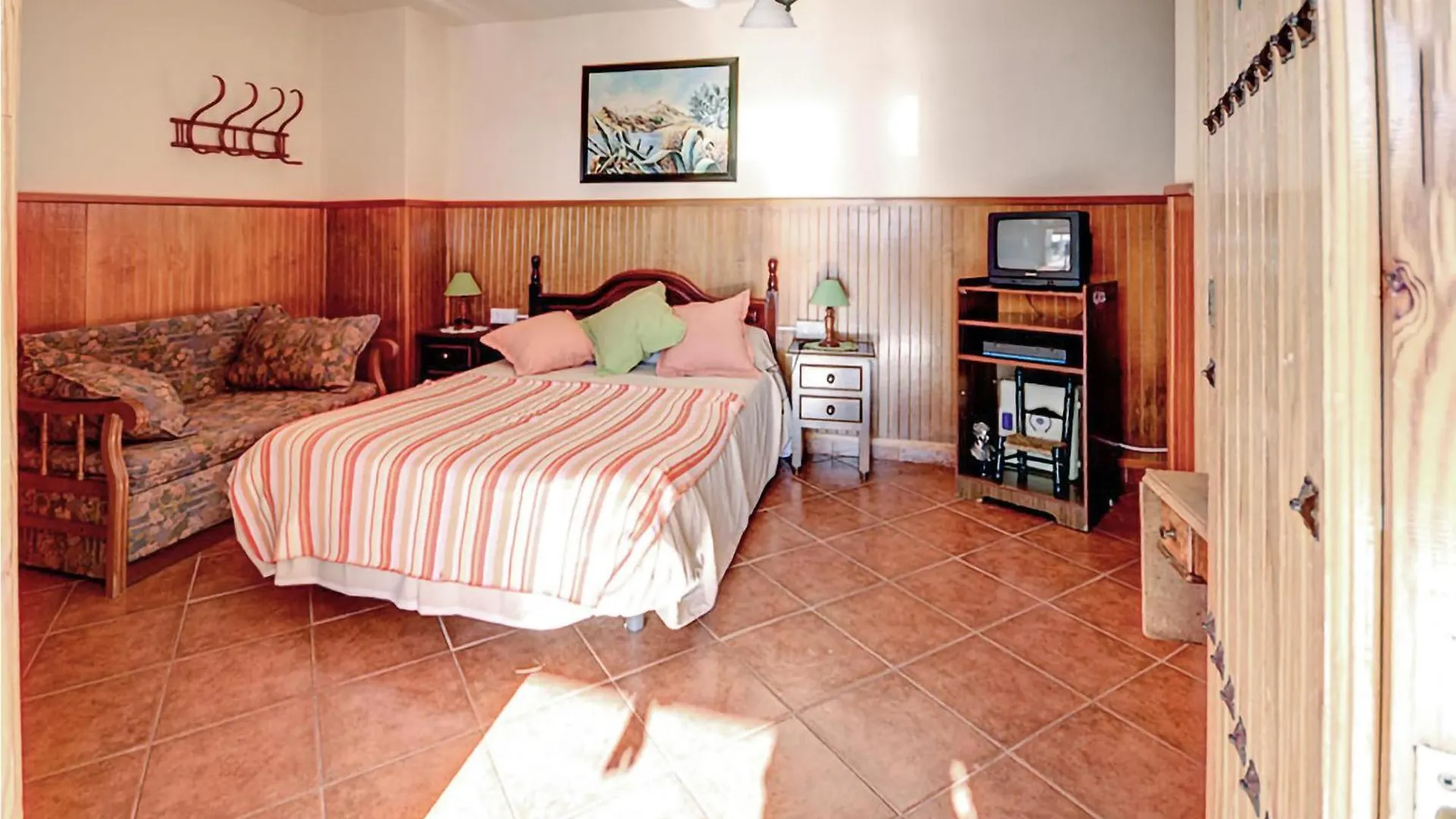 Villa Los Alamos Iznajar