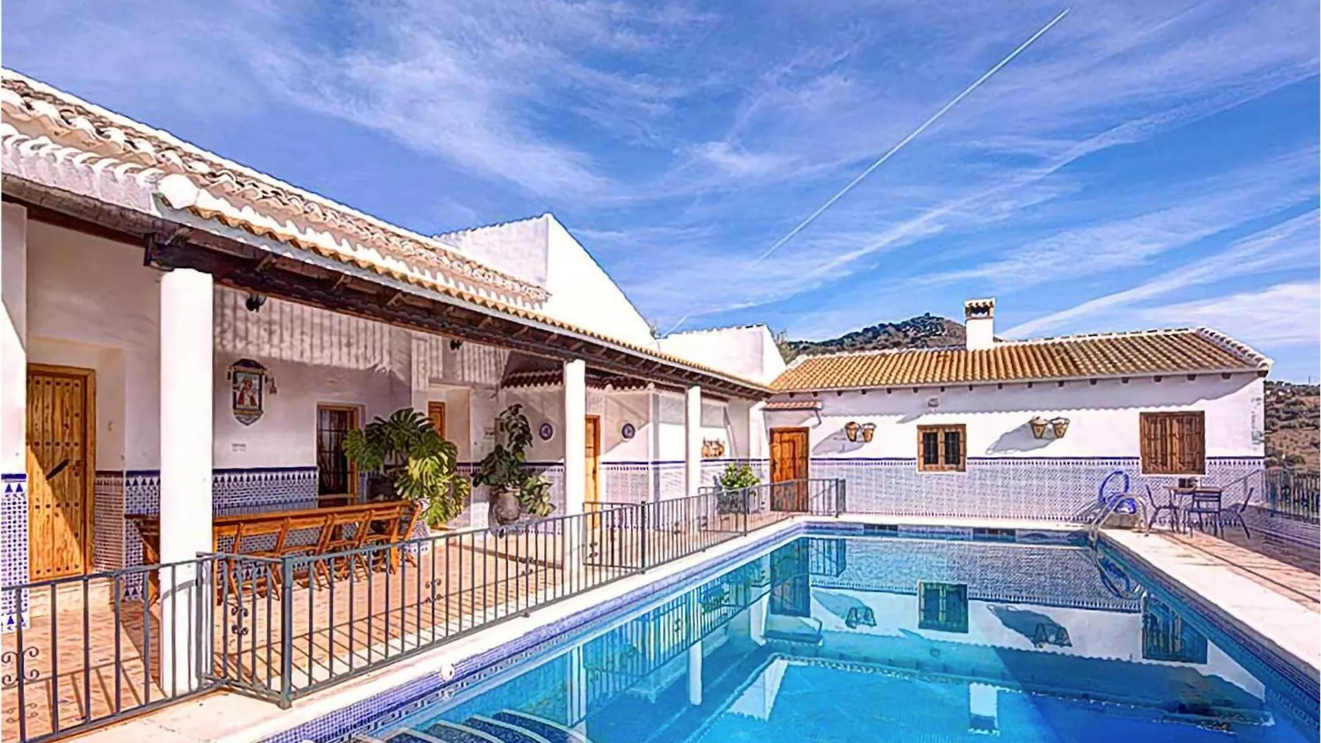 Villa Los Alamos Iznajar
